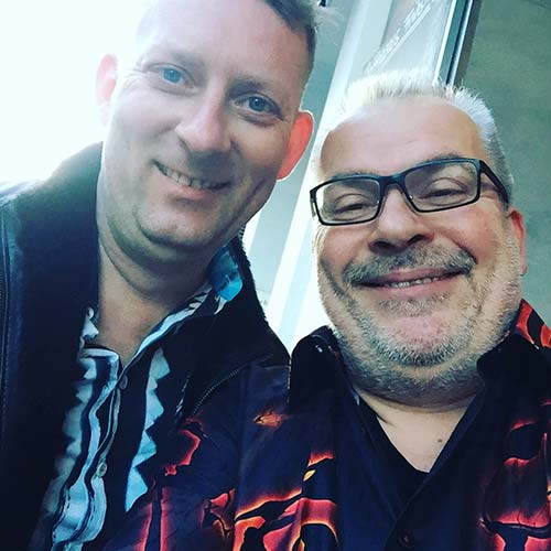 Original GERMENS Hemd LAVA getragen von DTM Streckensprecher Peter ?Richie' Reichert