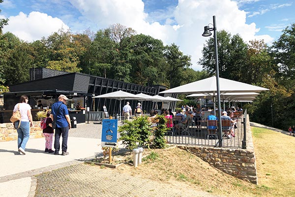 Gastronomie beim Niederwalddenkmal in Rüdesheim am Rhein