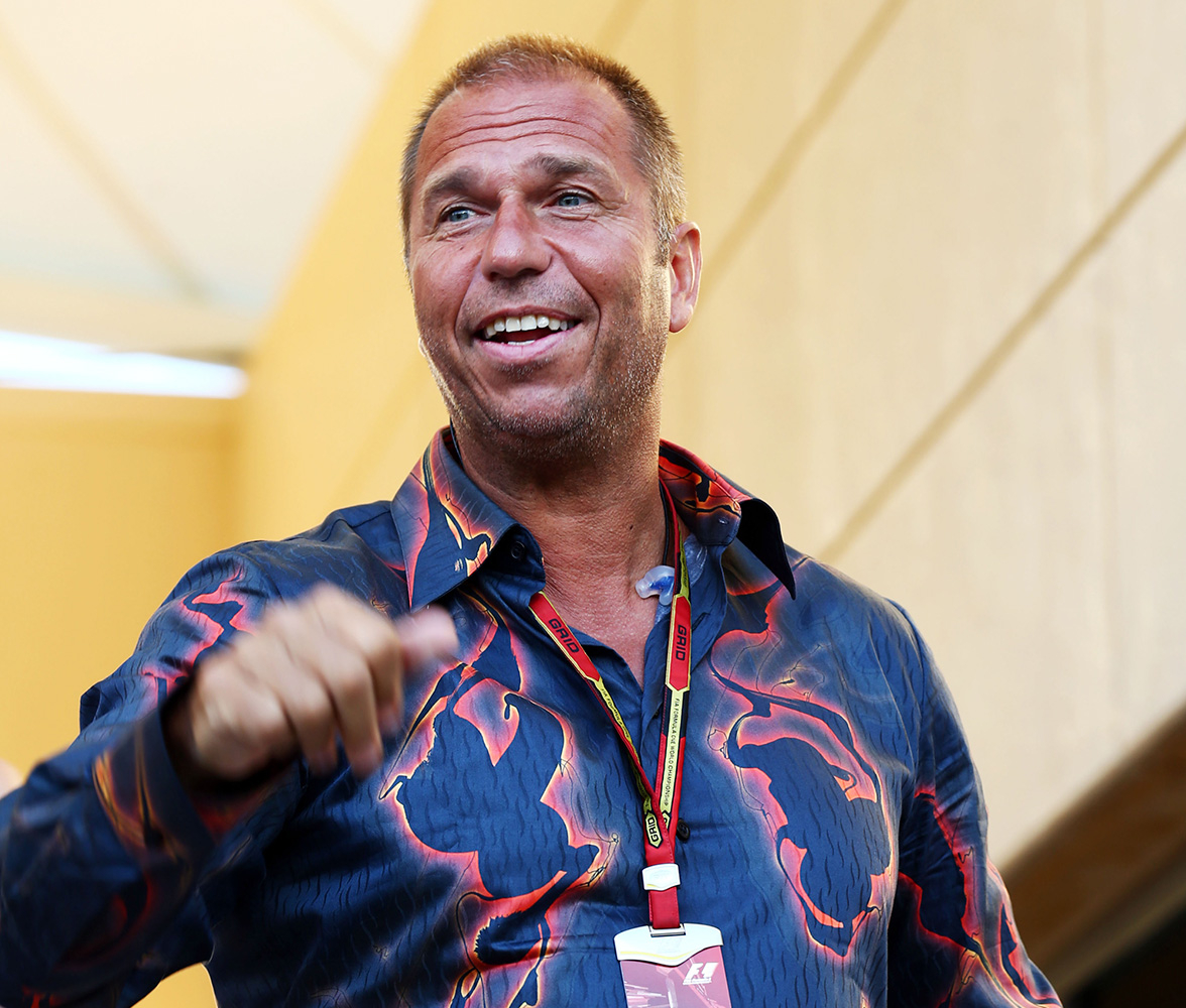 Kai Ebel lleva la camisa LAVA de GERMENS