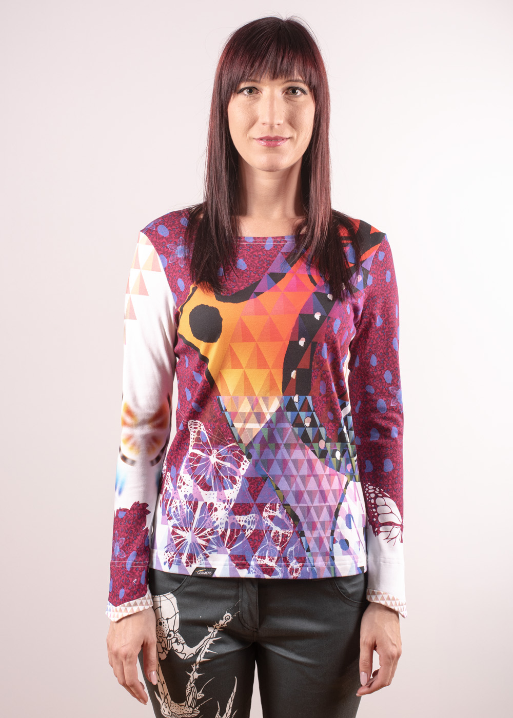 A las camisetas de manga larga para mujer de GERMENS
