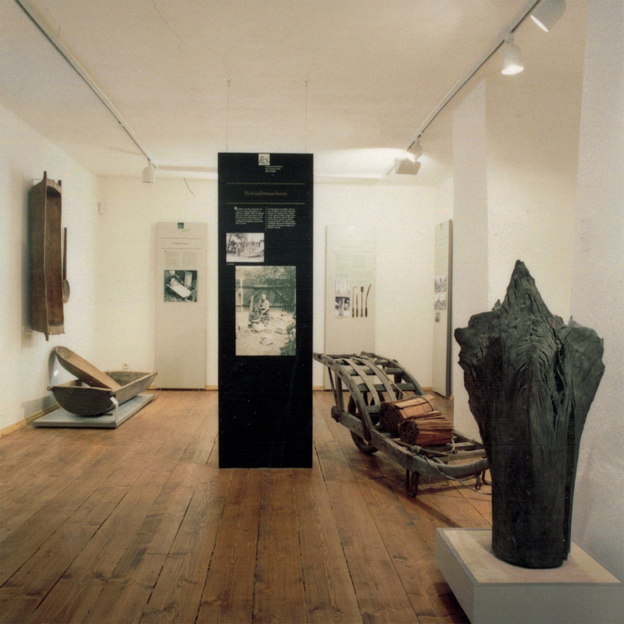 Ausstellung zur Stadtgeschichte im Landwirtschaftsmuseum der Dübener Heide Burg Düben