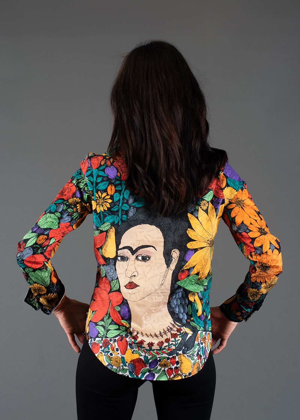 Blusa de mujer de manga larga «FLORES DE MÉXICO» de GERMENS artfashion