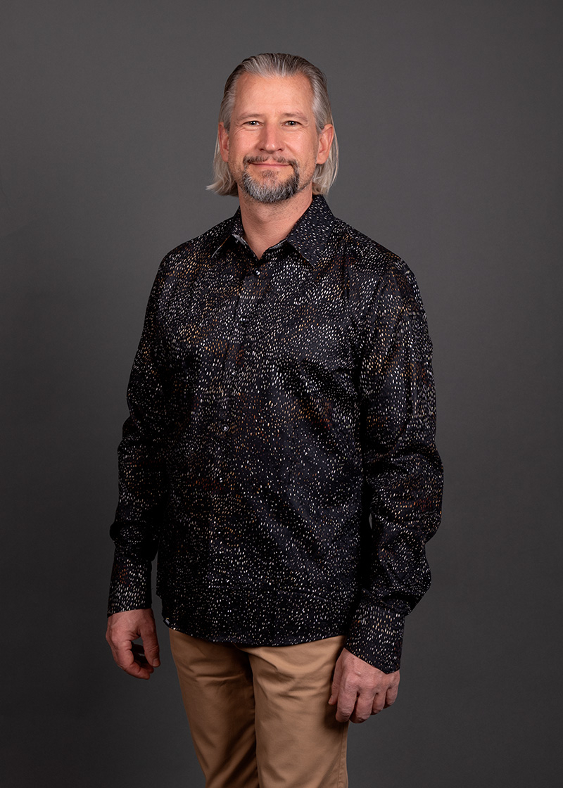 Camisa negra para hombre MOOS de GERMENS artfashion - 100 % algodón - Fabricada en Alemania