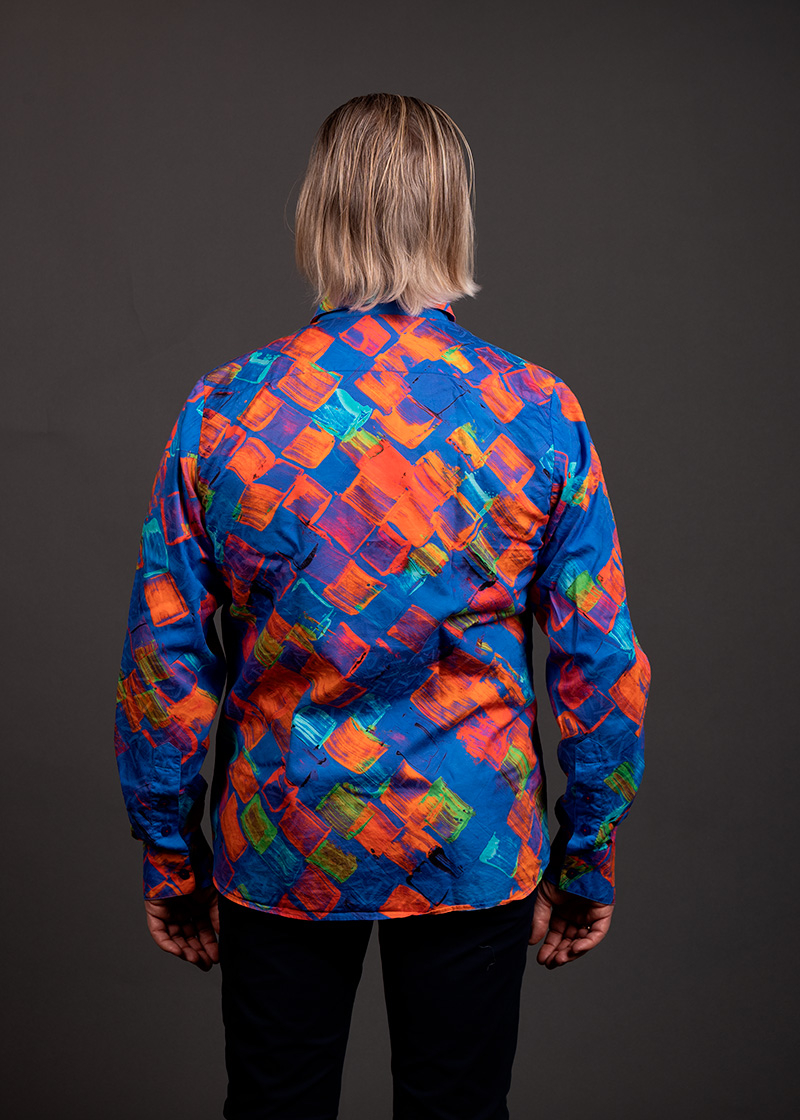 Camisa azul de ocio «BLAUE STUNDE» de GERMENS artfashion - 100 % algodón - Fabricada en Alemania