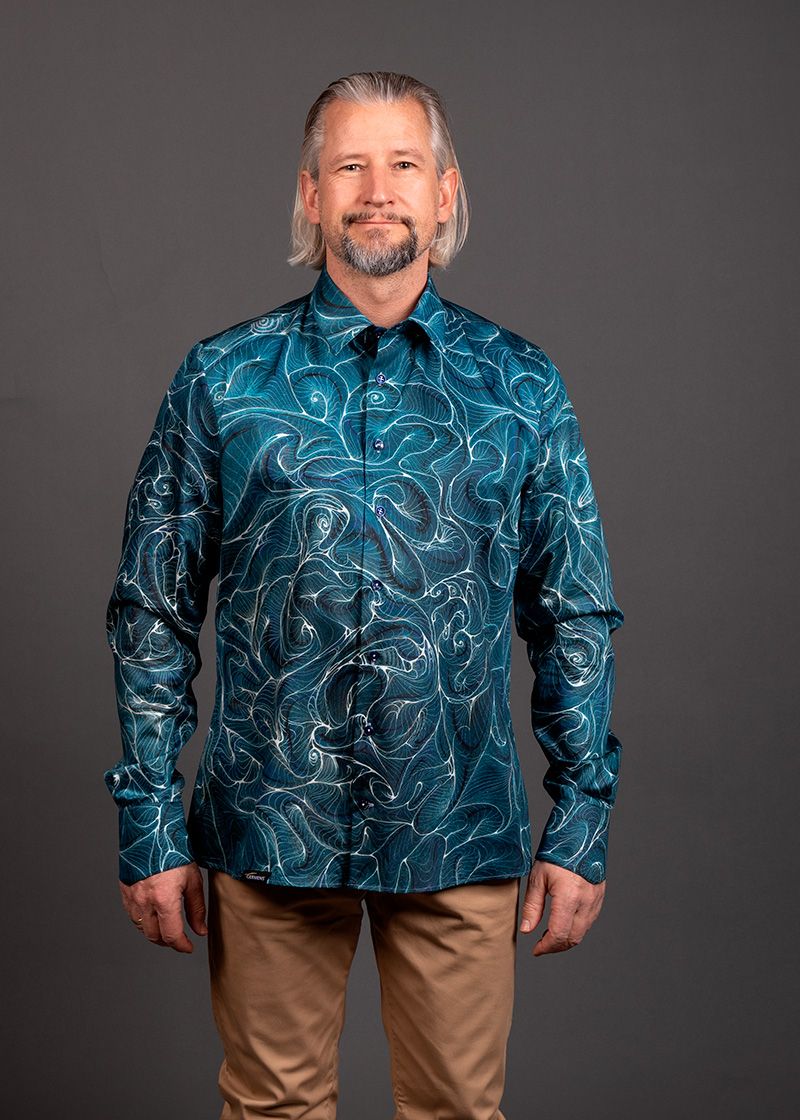 Camisa azul para hombre CONCHIFERA OCEAN de GERMENS artfashion - 100 % algodón - Fabricada en Alemania