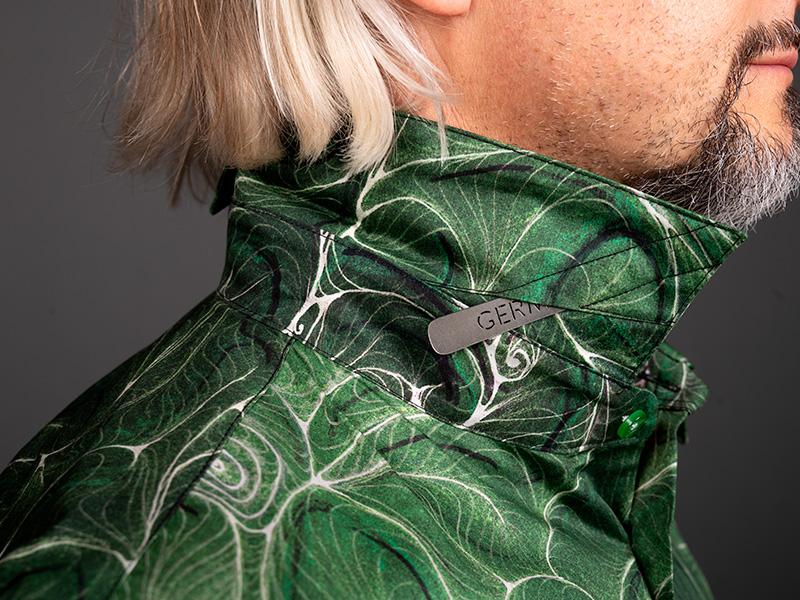 Camisa verde para hombre CONCHIFERA FOREST de GERMENS artfashion - 100 % algodón - Fabricada en Alemania