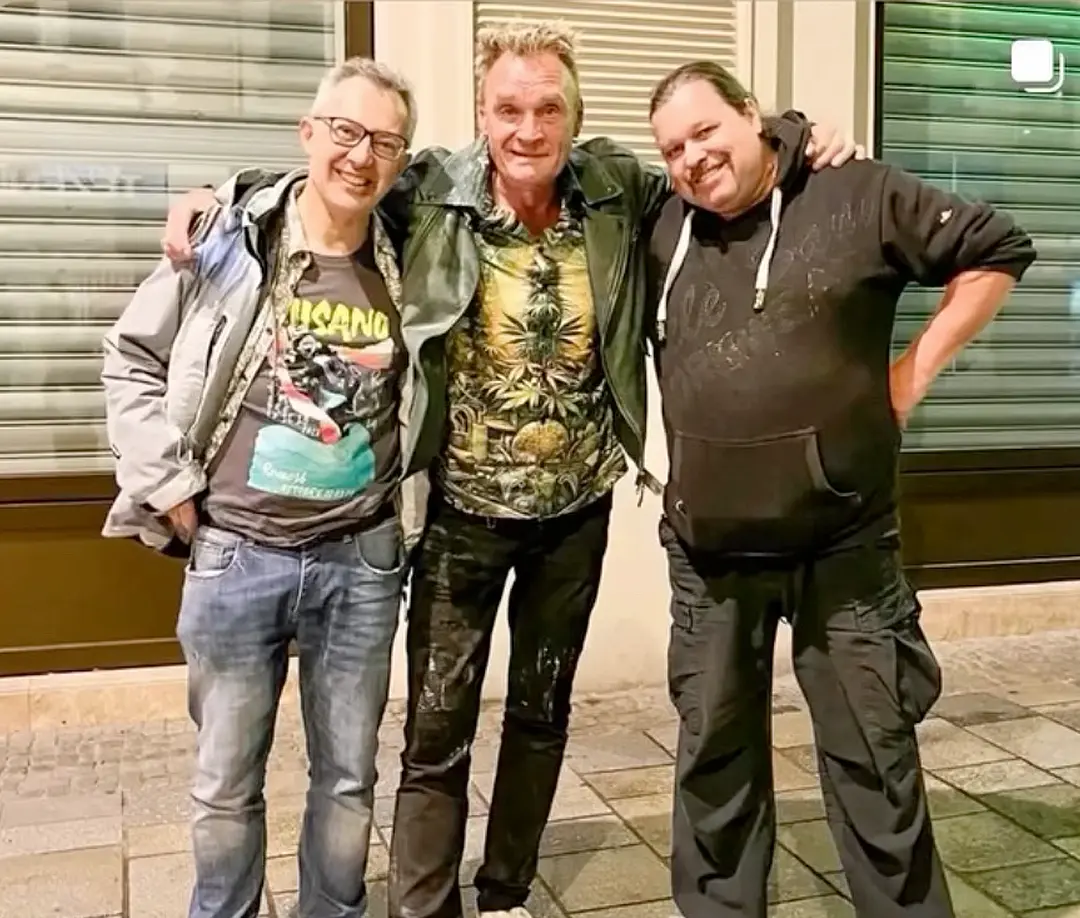 Eddie Mielke con la camisa MARY JANE de GERMENS
