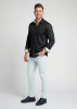 Descubre las camisas de colores para hombre de WELTENENGEL: 100 % algodón