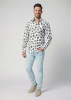 Descubre las camisas de colores para hombre de OSTSEEBUHNE - 100 % algodón