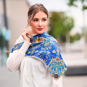HABIBI LUKIDA - Pañuelo de seda azul oscuro y amarillo dorado - GERMENS