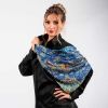 HABIBI LUKIDA - Pañuelo de seda azul oscuro y amarillo dorado - GERMENS