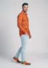 Descubre las camisas de colores para hombre GRAVUR ORANGE - 100 % algodón