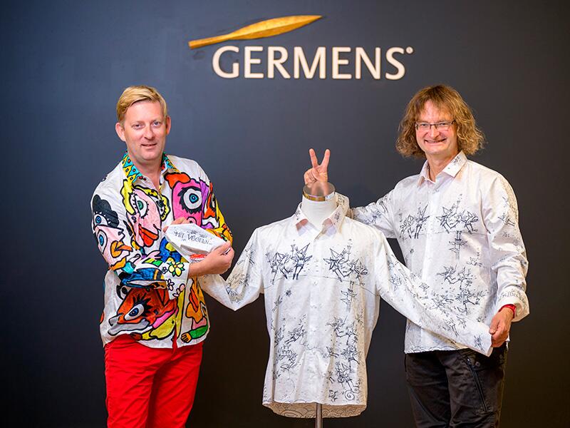 René König und Kay Leo Leonhardt präsentieren das GERMENS Hemd SCHRÄGE VÖGEL