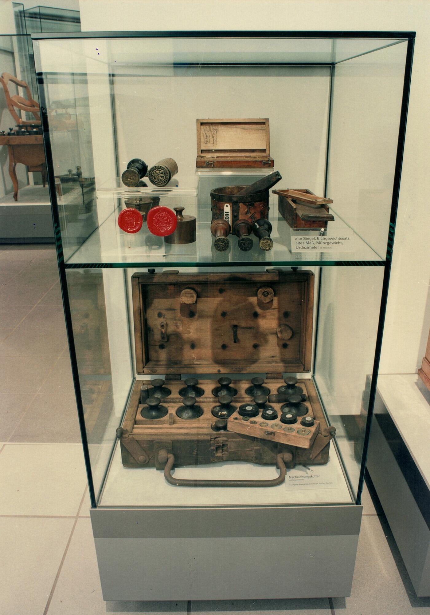 Ausstellung zur Waagengeschichte der Stadt Oschatz in Sachsen