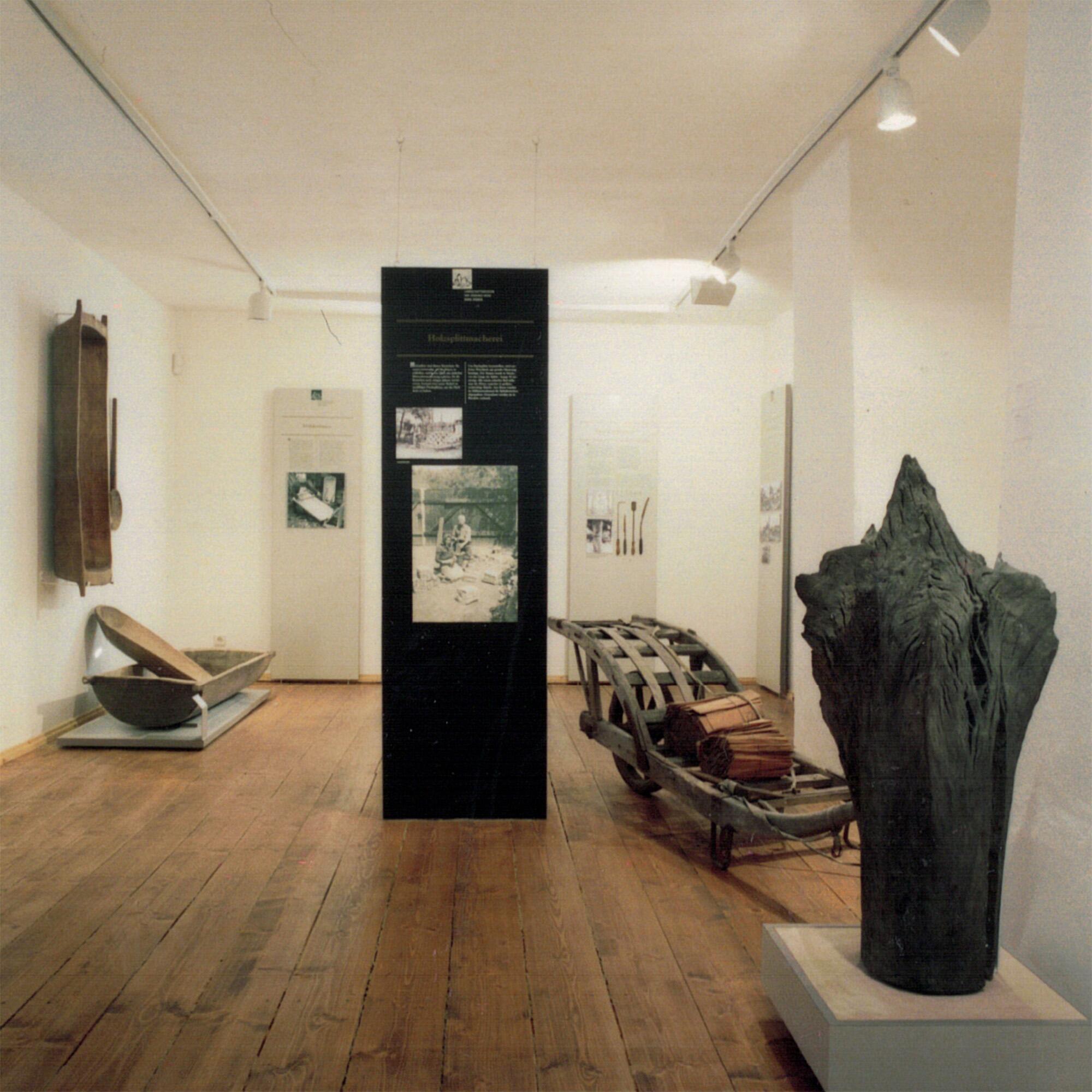 Ausstellung zur Stadtgeschichte im Landwirtschaftsmuseum der Dübener Heide Burg Düben