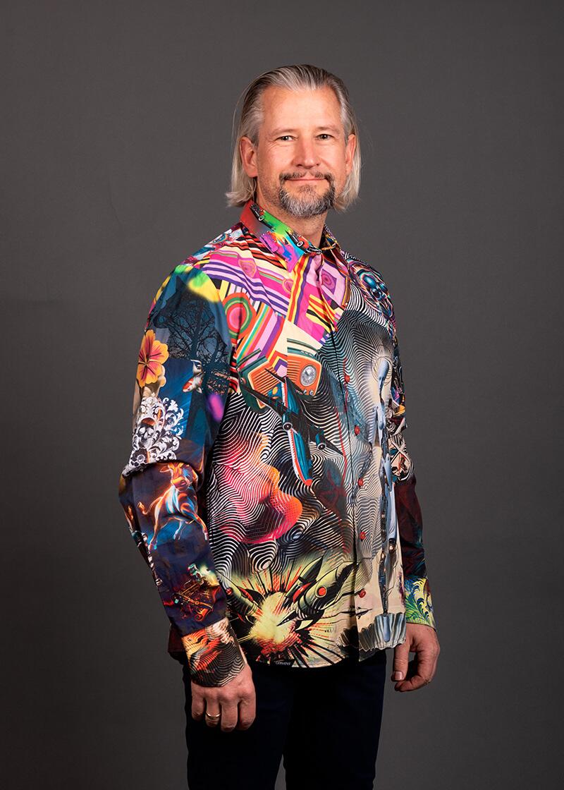 buntes Freizeithemd CYBER ODYSSEY von GERMENS artfashion - 100 % Baumwolle - Made in Germany