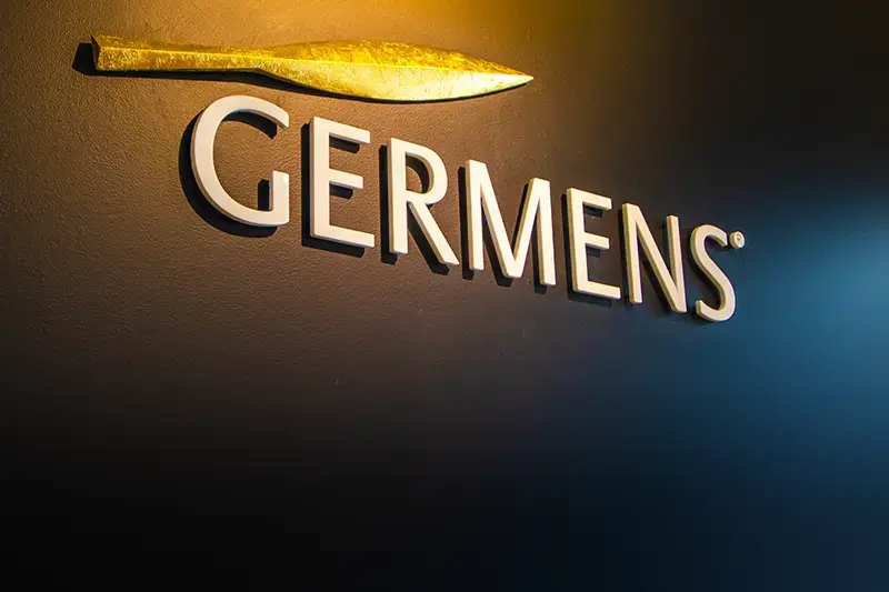 Mehr über GERMENS artfashion erfahren