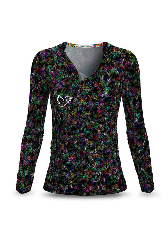 Make a statement for peace with the PEACE! long-sleeved shirt from GERMENS.