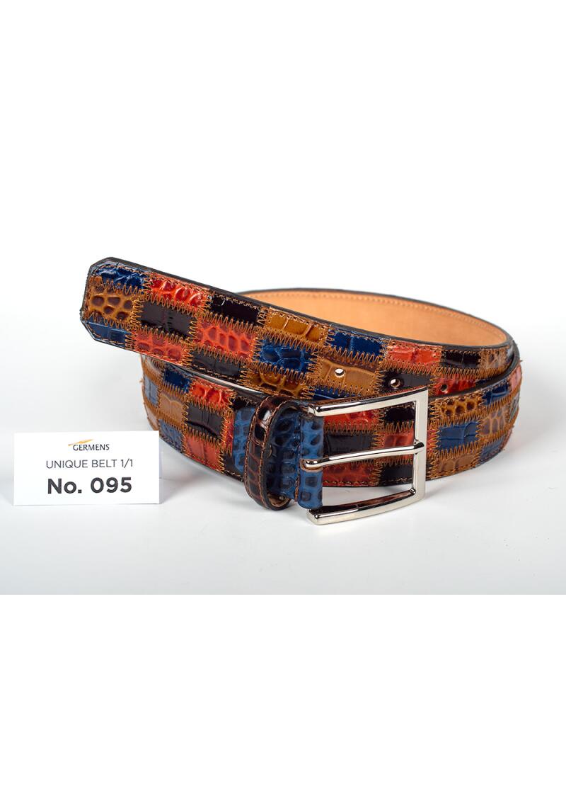 Entdecken Sie den GERMENS Ledergürtel Herren No. 095. Handgefertigt in Mailand aus hochwertigem Rindsleder, einzigartiges Patchwork-Design, exklusiv und limitiert.