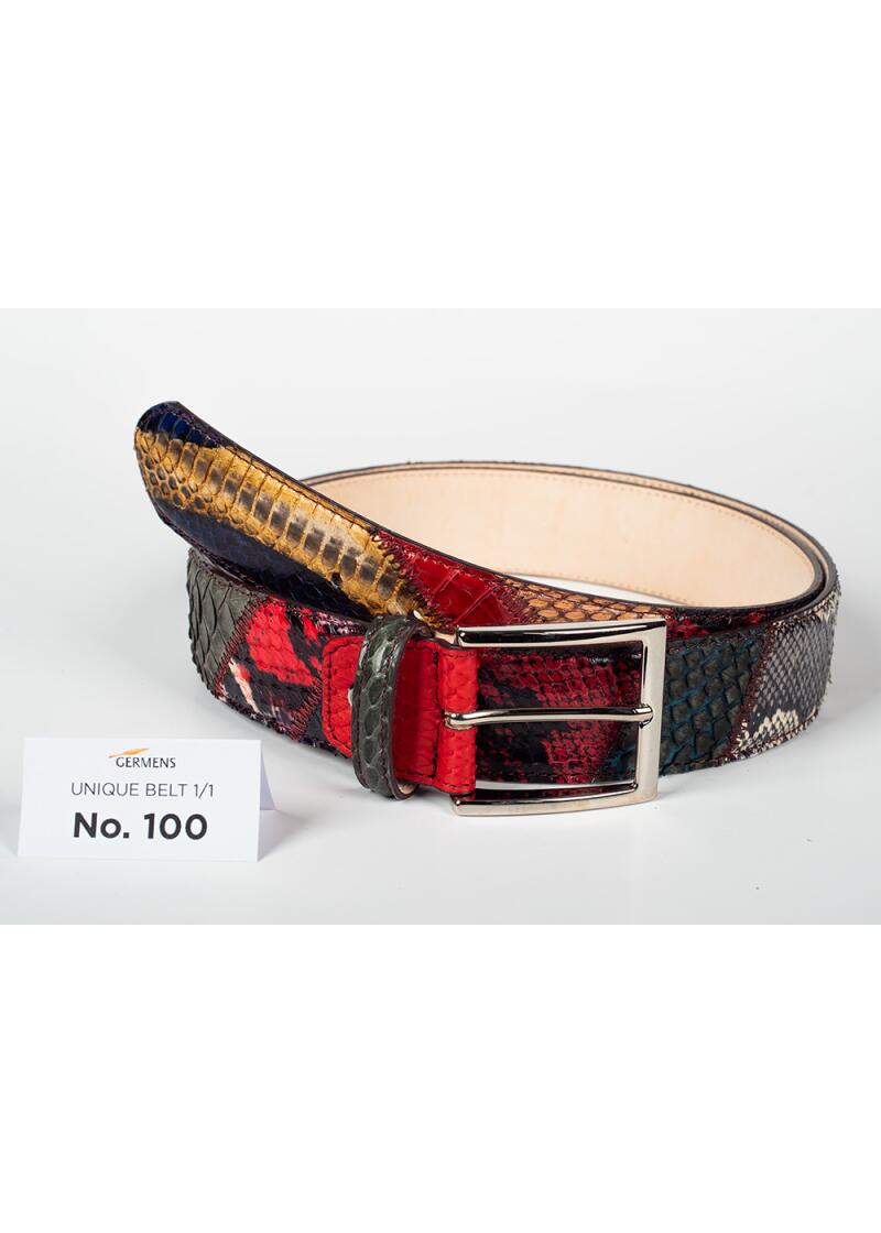 Entdecken Sie den GERMENS Ledergürtel Herren No. 100. Handgefertigt in Mailand aus hochwertigem Python- und Rindsleder, einzigartiges Patchwork-Design, exklusiv und limitiert.