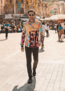 Discover colorful button up shirts for men POSITION P. -...